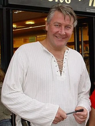Tommy Walsh (builder) height profile photo