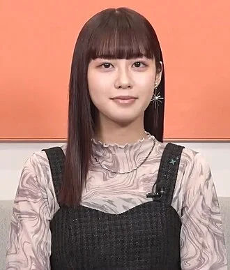 Tomori Kusunoki height profile photo