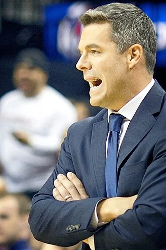 Tony Bennett (basketball) height profile photo