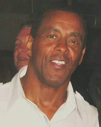 Tony Dorsett height profile photo