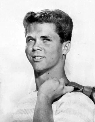 Tony Dow height profile photo