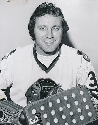 Tony Esposito height profile photo