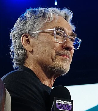 Tony Gilroy height profile photo