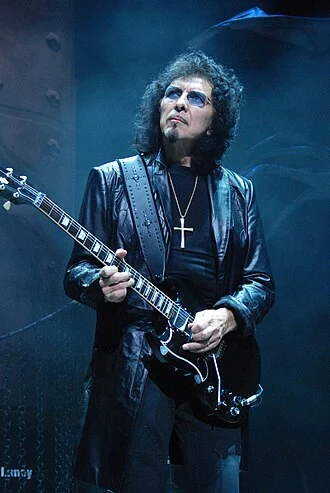 Tony Iommi height profile photo