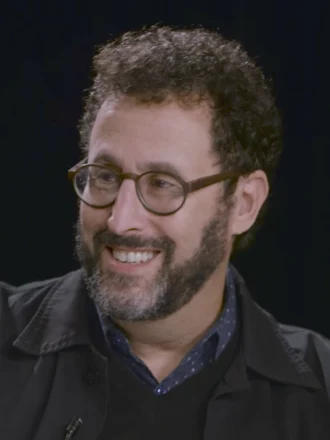 Tony Kushner height profile photo