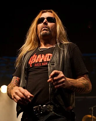 Tony Mills (singer) height profile photo