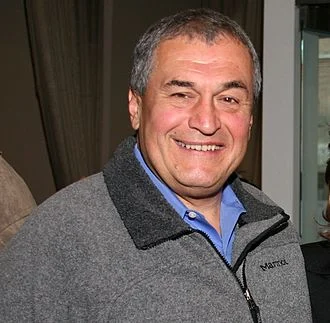 Tony Podesta height profile photo