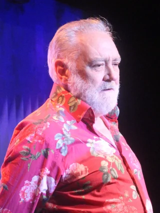 Tony Slattery height profile photo
