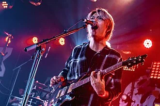Toru Yamashita height profile photo