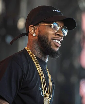 Tory Lanez height profile photo