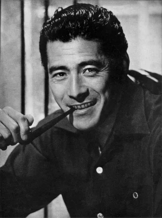 Toshiro Mifune height profile photo