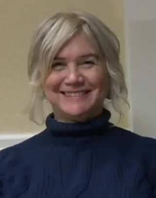 Tracey Gold height profile photo