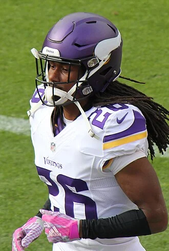 Trae Waynes height profile photo