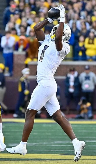 Traeshon Holden height profile photo