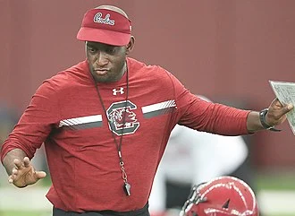 Travaris Robinson height profile photo