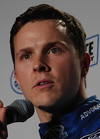 Trevor Bayne height profile photo