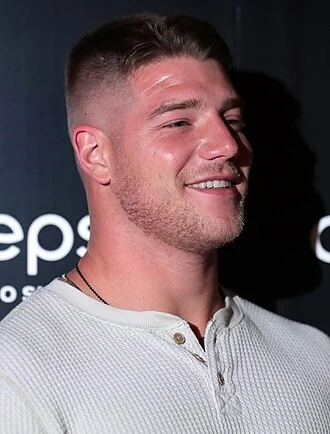 Troy Fumagalli height profile photo