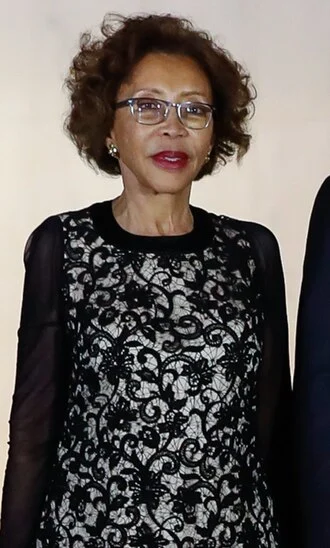 Tshepo Motsepe height profile photo
