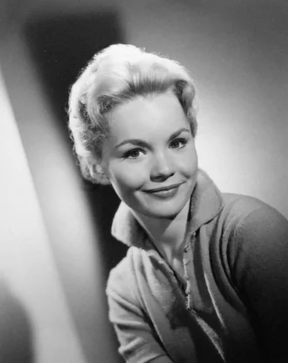Tuesday Weld height profile photo