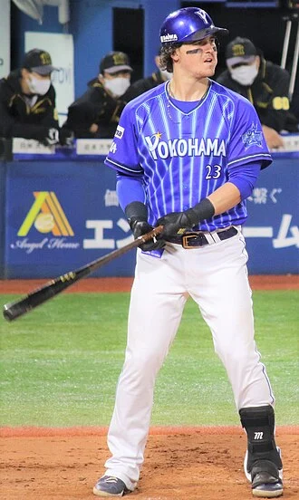Tyler Austin height profile photo