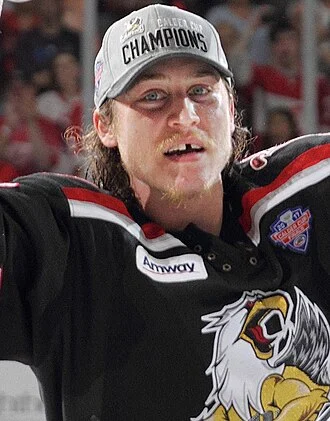 Tyler Bertuzzi height profile photo