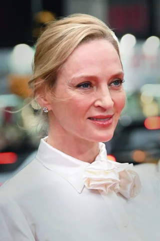 Uma Thurman height profile photo