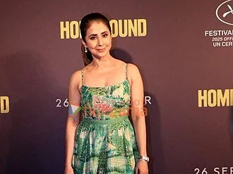Urmila Matondkar height profile photo