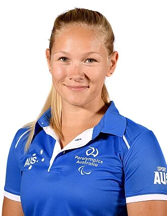 Vanessa Low height profile photo
