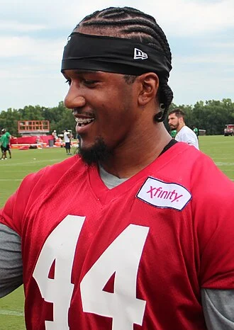 Vic Beasley height profile photo