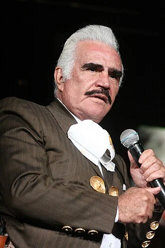 Vicente Fernández height profile photo