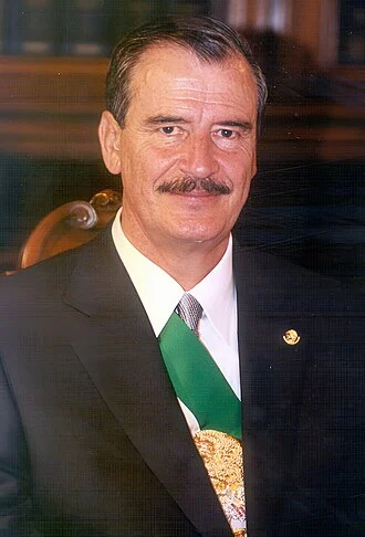 Vicente Fox height profile photo