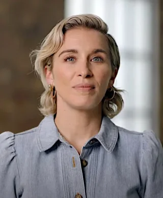 Vicky McClure height profile photo