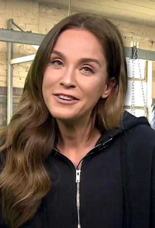 Vicky Pattison height profile photo