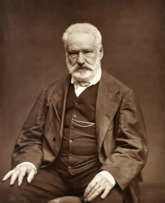 Victor Hugo height profile photo
