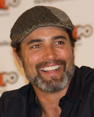 Victor Webster height profile photo