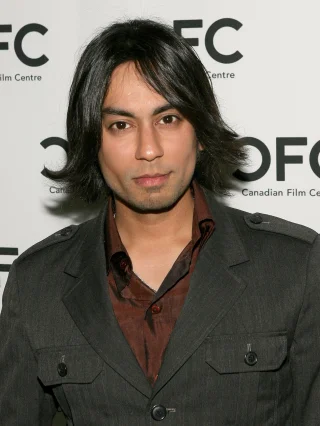 Vik Sahay height profile photo