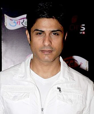 Vikas Bhalla height profile photo
