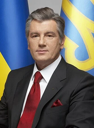 Viktor Yushchenko height profile photo