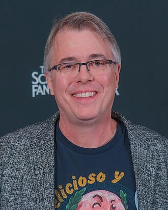 Vince Gilligan height profile photo