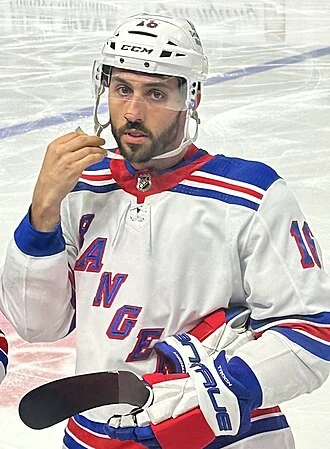 Vincent Trocheck height profile photo