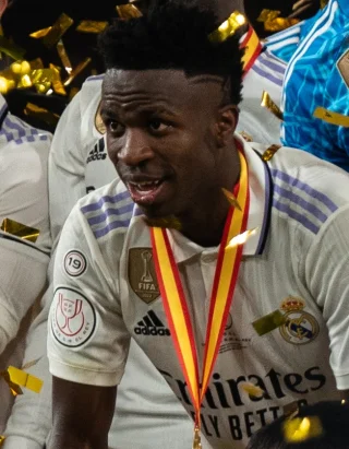 Vinícius Júnior height profile photo