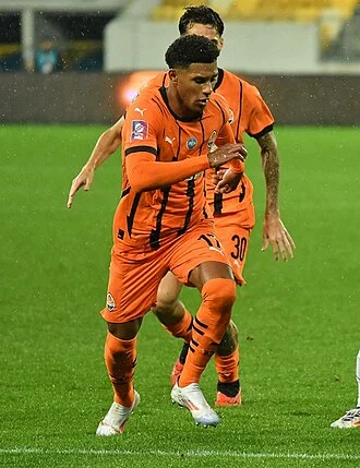 Vinicius Tobias height profile photo