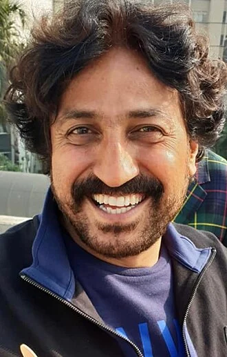 Vinod Kapri height profile photo