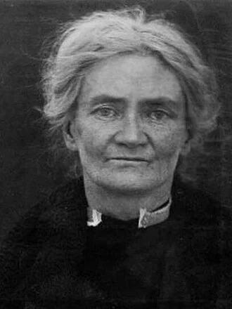 Violet Gibson height profile photo