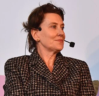 Virginia Trioli height profile photo