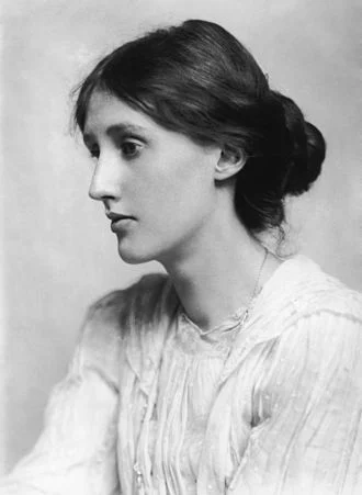 Virginia Woolf height profile photo