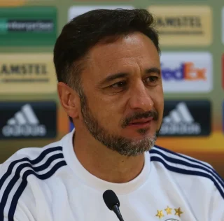 Vítor Pereira (footballer, born 1968) height profile photo