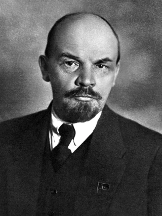 Vladimir Lenin height profile photo