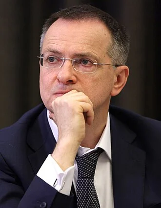 Vladimir Medinsky height profile photo