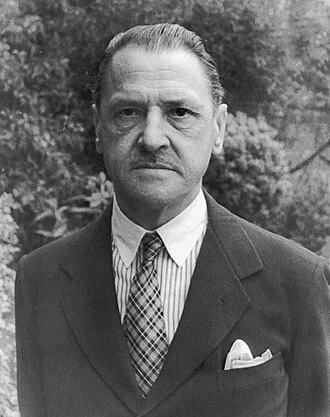 W. Somerset Maugham height profile photo